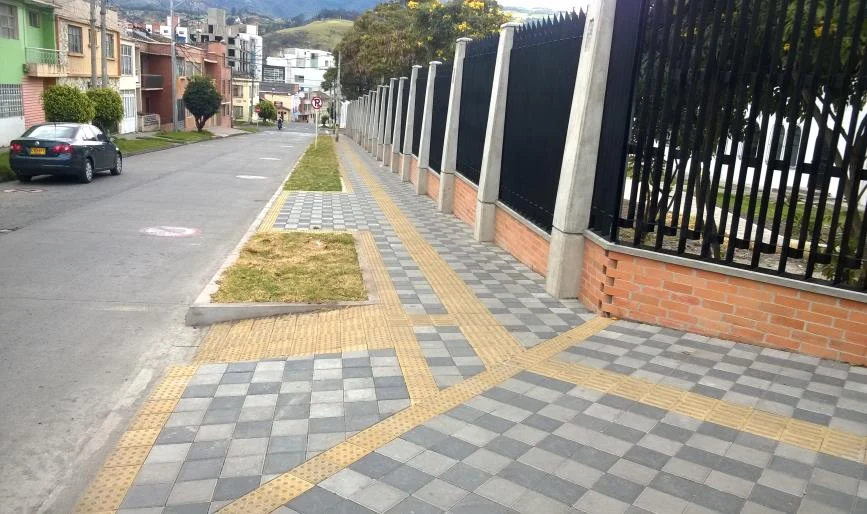 Andenes que nos acercan, fotografía 2 del catálogo PRENAR